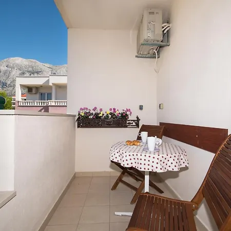 Goga Apartment Promajna