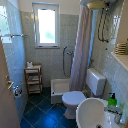 Goga Apartment *