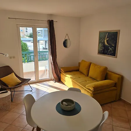 Goga Apartment Promajna